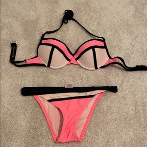 Pink bikini set